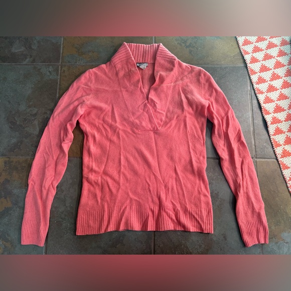 J. Crew Women's 100% Cashmere Shawl V-Neck  Pullover Sweater Small Pink - Picture 2 of 7